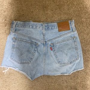 Levi’s 501 jeans